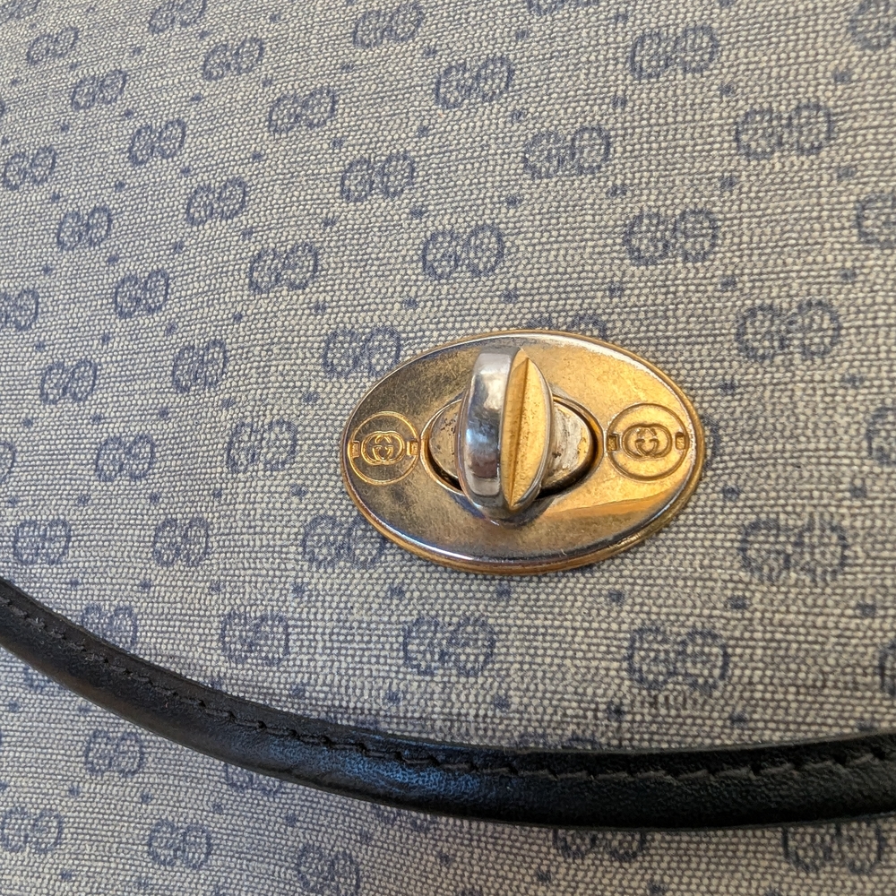 GUCCI GG MONOGRAM CANVAS LEATHER VINTAGE WOMEN'S SHOULDER BAG - Picture 6 of 13